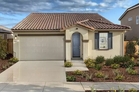 2011 Peony St, Hollister, CA 95023