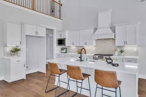 Kitchen - 18 Main St, Madison, AL 35758 photo 1 of 2