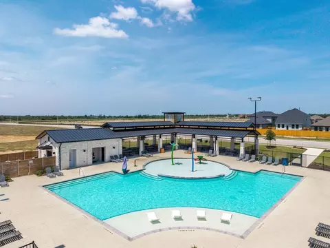 Exterior - Tolo Drive, Elgin, TX 78621 photo 5 of 10