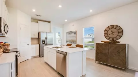 Kitchen - 143 Superior Blvd, Saint Augustine, FL 32092 photo 5 of 5