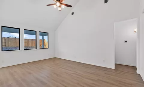 Living - 7914 Jade Crest Dr, Angleton, TX 77515 photo 2 of 3