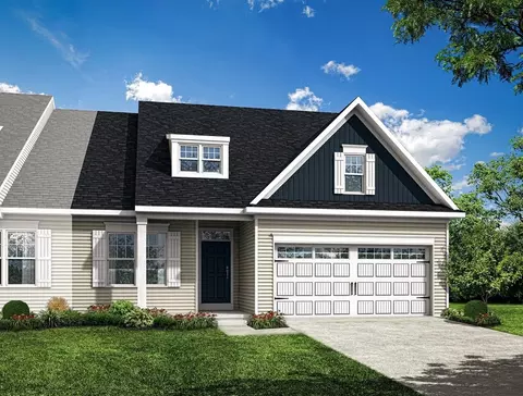 Exterior - 907 Shadowbrooke Dr, Dover, PA 17315 photo 2 of 7
