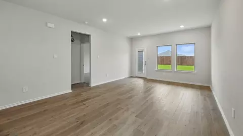 Living - 107 Aston Way, Terrell, TX 75160 photo 1 of 6