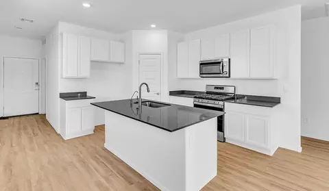 Kitchen - 12344 E Morris Carson Dr, Vail, AZ 85641 photo 2 of 10