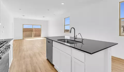Kitchen - 12344 E Morris Carson Dr, Vail, AZ 85641 photo 6 of 10