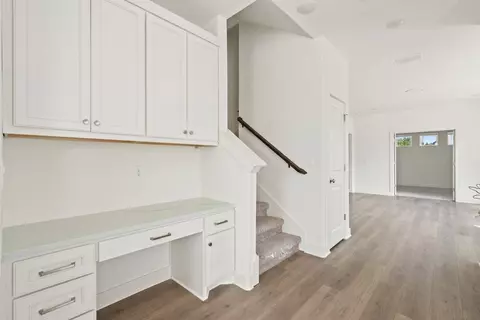 Entry Way - 12110 Cearley Dr, Austin, TX 78758 photo 3 of 5