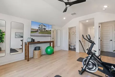 Entry Way - 12110 Cearley Dr, Austin, TX 78758 photo 5 of 5