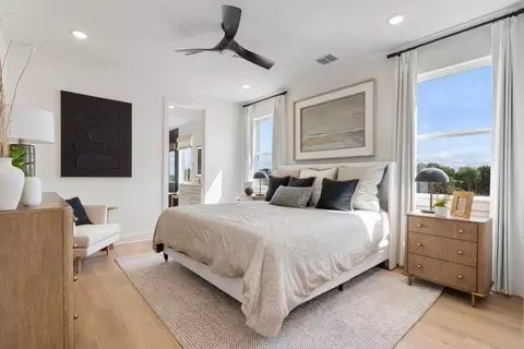 Bedroom - 12110 Cearley Dr, Austin, TX 78758 photo 6 of 7