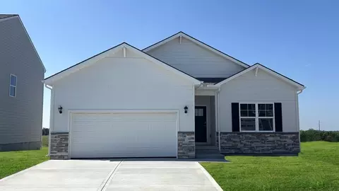 25249 W 177th Ter, Gardner, KS 66030