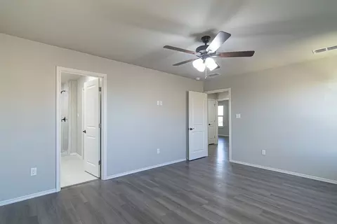 Bedroom - 6016 Servando Dr, Laredo, TX 78046 photo 1 of 4