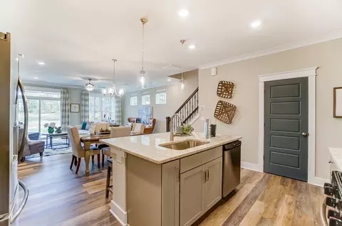5500 Running Fox Ln, Durham, NC 27703 photo 11