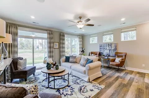 5500 Running Fox Ln, Durham, NC 27703 photo 13