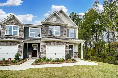 5500 Running Fox Ln, Durham, NC 27703 photo 3