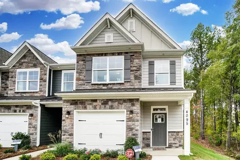 5500 Running Fox Ln, Durham, NC 27703 photo 2
