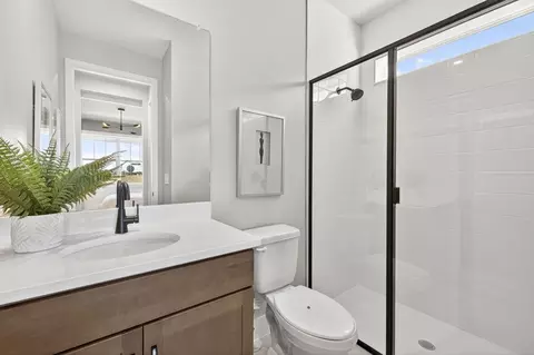 Bath - 1873 Merigold Sun Pl, Naples, FL 34114 photo 2 of 4