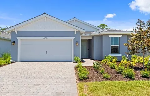 6978 Minneola Ct, Nokomis, FL 34275