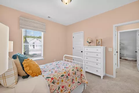 Bedroom - Crissey Dr, Macon, GA 31201 photo 7 of 12