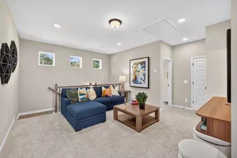 Entry Way - Crissey Dr, Macon, GA 31201 photo 7 of 8