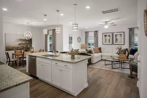 Kitchen - Crissey Dr, Macon, GA 31201 photo 6 of 12