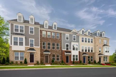 6650 Camden St, Middle River, MD 21220
