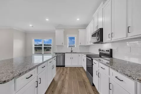 Kitchen - 128 Boone Docks Dr, Broadway, NC 27505 photo 4 of 10