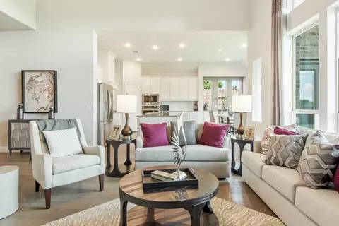 Living - 112 Sweetwater Dr, Commerce, TX 75428 photo 1 of 7