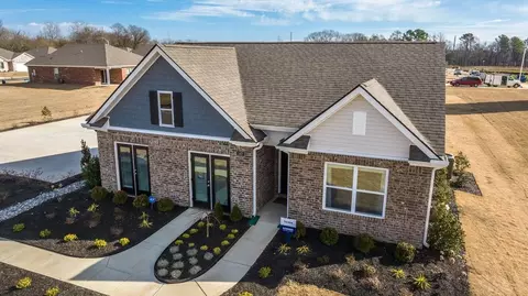Exterior - 102 Terry Dr, Brookland, AR 72417 photo 4 of 12