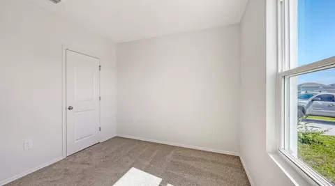 Bedroom - 4638 Hawthorn Ave, Parrish, FL 34219 photo 17 of 25