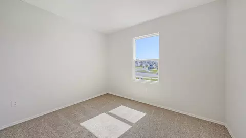 Bedroom - 4638 Hawthorn Ave, Parrish, FL 34219 photo 9 of 25