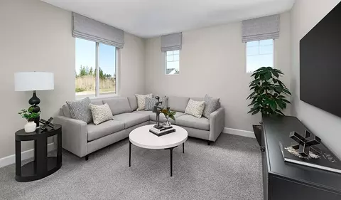 Living - 546 S Richfield St, Aurora, CO 80017 photo 6 of 6