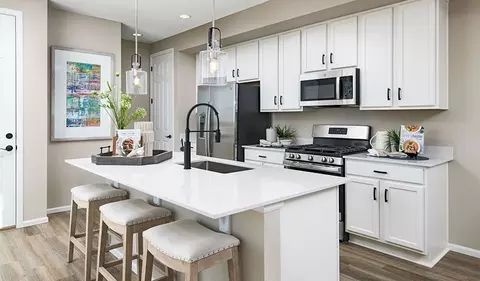 Kitchen - 546 S Richfield St, Aurora, CO 80017 photo 2 of 3