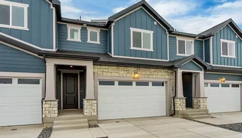 2602 N 2125 W, Clinton, UT 84015