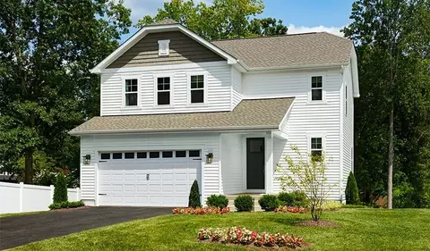 8051 Mckay St, Bealeton, VA 22712