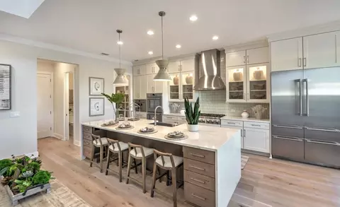 Kitchen - 18477 Foxtail Loop, Venice, FL 34293 photo 2 of 2
