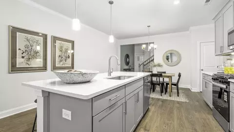 149 Briarwood Ln, Advance, NC 27006