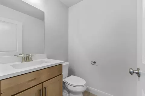 Bath - 11629 Engelmann Dr, Draper, UT 84020 photo 2 of 5