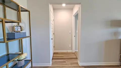 Entry Way - 101 Mulberry Dr, Lucedale, MS 39452 photo 3 of 4