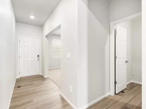 Entry Way - 9389 Foxfire St, Longmont, CO 80504 photo 1 of 2