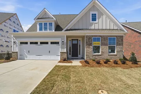 3073 Founding Fathers Dr, Gastonia, NC 28056