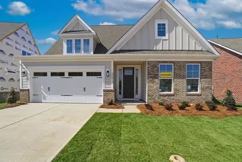 3073 Founding Fathers Dr, Gastonia, NC 28056
