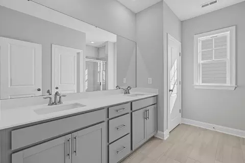 Bath - 325 Golden Trace Dr, Garner, NC 27529 photo 2 of 2