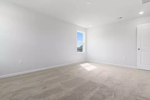 Bedroom - 558 Wilbur Rd, Conway, SC 29527 photo 9 of 15