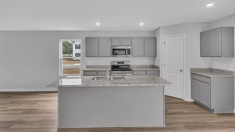 Kitchen - 558 Wilbur Rd, Conway, SC 29527 photo 1 of 6