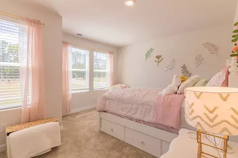 Bedroom - 147 Post Oak Dr, Jackson, GA 30233 photo 4 of 12
