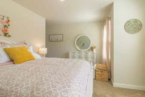 Bedroom - 147 Post Oak Dr, Jackson, GA 30233 photo 3 of 12