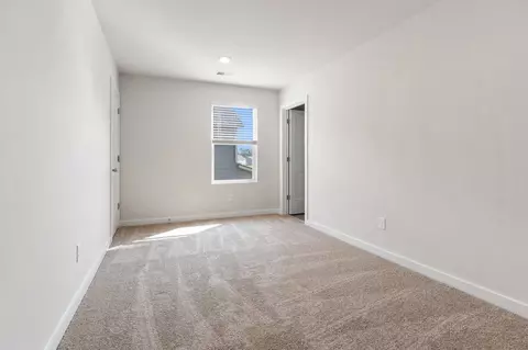Bedroom - 147 Post Oak Dr, Jackson, GA 30233 photo 8 of 12