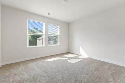 Bedroom - 147 Post Oak Dr, Jackson, GA 30233 photo 11 of 12