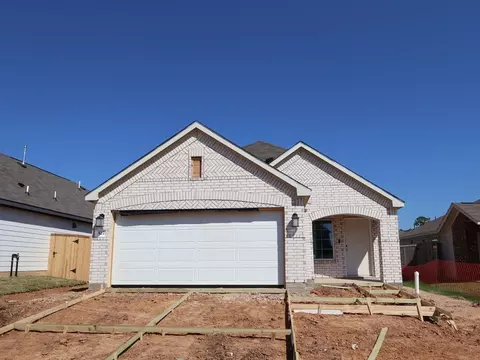 527 Flower Reed Ct, Magnolia, TX 77354