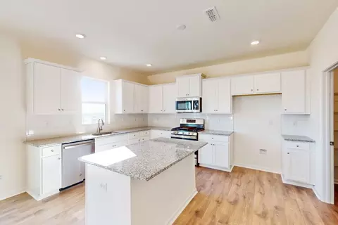 Kitchen - 1913 Augustine St, Monroe, NC 28112 photo 1 of 2