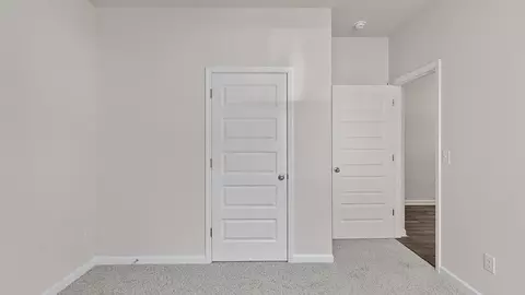 Bedroom - 400 Teamon Pointe Dr, Griffin, GA 30223 photo 6 of 10